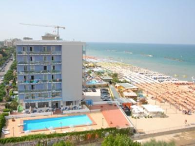 Hotel Majestic Pesaro Exterior foto